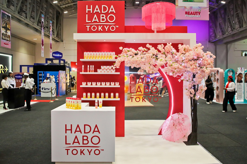 EXHIBITION STAND